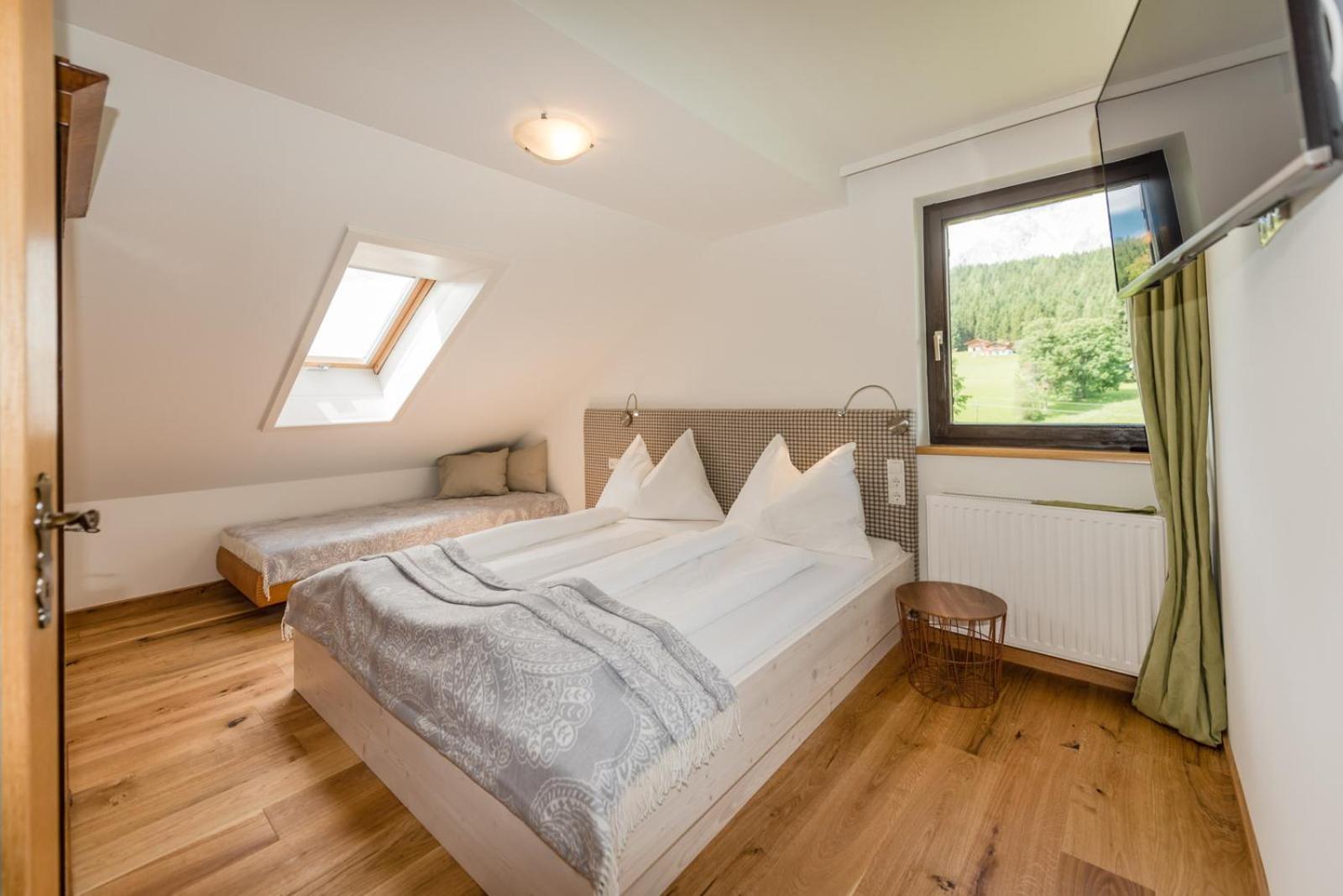 Naturchalet Hoeflehner - Heimgefuehl & Ruhelage An Loipe & Wanderweg รัมเซา อัม ดาคชไตน์ ภายนอก รูปภาพ
